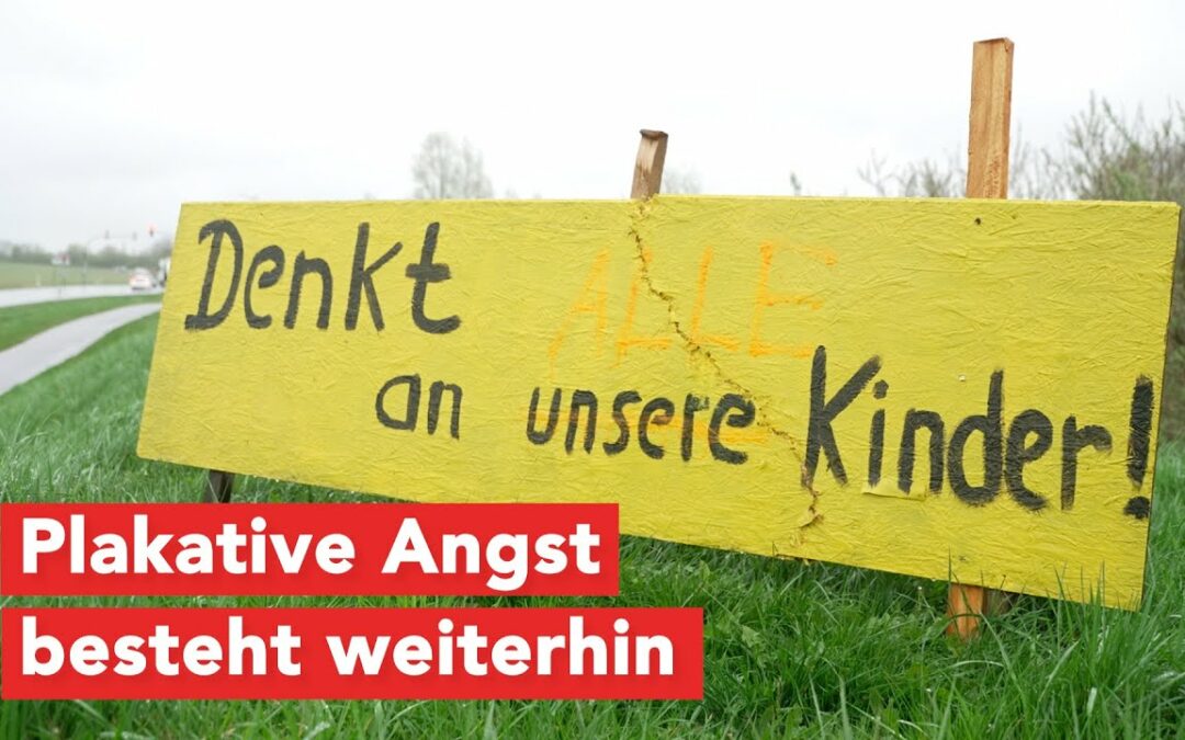 “Nein zum Asylheim” – Plakatierung in Upahl steht auch noch ein Jahr später