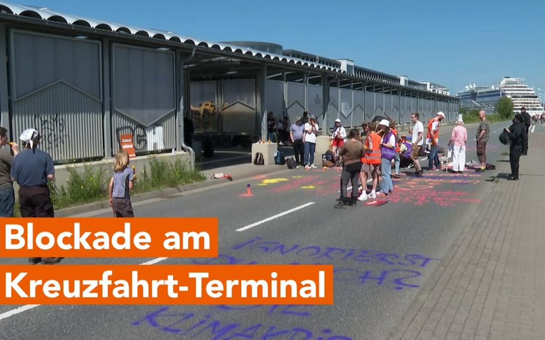 Letzte Generation blockiert Kreuzfahrt-Terminal in Warnemünde